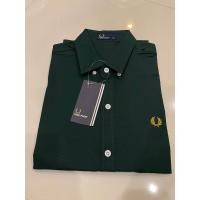 ราคา เสื้อเชิ้ตfredperryสีเขียวเข้มปักเหลืองผ้าOxfordใส่ได้ชายและหญิงสีจริงสวยมากได้สีที่เข้มคุ้มค่าสุดๆ (20947360786)