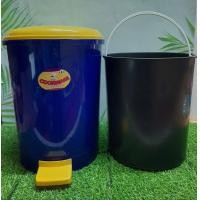 ราคา ถังขยะ cookware 18 ลิตร สูง 40 ซม สีน้ำเงิน ถังขยะขาเหยียบกลมใหญ่ No 401 มีถังหูหิ้วด้านใน ถังขยะขาเหยียบมีฝาปิด ถังขยะมีฝาปิดแบบเหยียบ (12506214017)