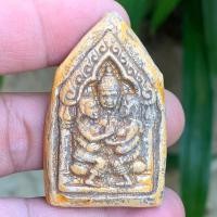 ราคา พระเครื่อง พระขุนแผนอุ้มนาง เนื้อกระเบื้องเคลือบ ก970 (18108530856)