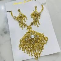 ราคา vintage jewelry เครื่องประดับไทย เครื่องประดับชุดไทย พลอยเทียมสร้อยคอ สร้อยคอจี้ ชุดสูทสีทอง ต่างหู หัวเข็มขัด สีแดง (20906127319)