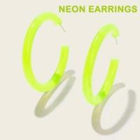 ราคา ต่างหูนีออนสะท้อนแสง ต่างหูเรืองแสงเมื่อกระทบไฟแบล็คไลท์ สำหรับปาร์ตี้เรืองแสง พร๊อพเครื่องประดับสำหรับชุดนีออนเรืองแสง (20537570866)