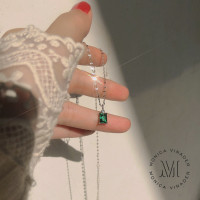 ราคา สร้อยคอเงินแท้ GREEN EYED MYSTERY สร้อยคอเพชร มรกตอัญมณีสีเขียว สร้อยคอผู้หญิง จี้สร้อยคอเงินแท้ สร้อยคอเกาหลี (21114584077)