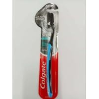 ราคา แปรงสีฟัน Colgate Slim Soft Charcoal ขนแปรงผสมชาร์โคล MFG 15 08 2022 (19758816923)