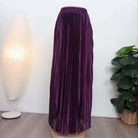 ราคา กระโปรงยาวแฟชั่นอิสลาม สไตล์อัดพลีท ผ้าเงาปักลายชายกระโปรง เอวยางยืด ผ้าเบาสบาย คนอวบใส่ได้ KA09 รุสมีนี (21172831417)