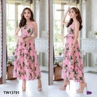 ราคา B13791 เดรสยาวแขนกุดลายดอกกุหลาบ Long sleeveless dress with rose print (18092381115)