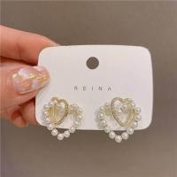 ราคา พร้อมส่ง ต่างหูแฟชั่นเกาหลีรูปหัวใจประดับมุก ถูกมาก (20562914348)