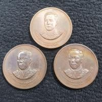 ราคา เหรียญ พลเรือเอกกรมหลวงชุมพรเขตอุดมศักดิ์ โรงเรียนพาณิชย์การพระนคร ปี35 เนื้ อทอ งแดง ผิวสวย (19472549368)