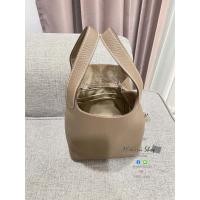 ราคา ที่จัดระเบียบกระเป๋า Hermes Picotin 18 (20128538187)