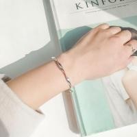ราคา Fairy Castle สร้อยข้อมือคู่รัก My Queen ของเธอ King โรแมนติกสร้อยข้อมือคู่รักสายรัดข้อมือจับคู่สร้อยข้อมือมงกุฎสร้อยข้อมือ (20450227377)