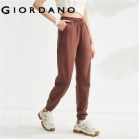 ราคา GIORDANO Women Joggers Brand Badge Elastic Waist Athleisure Joggers Solid Color 100 Cotton Fashion Casual Joggers 05413092 (17465272821)