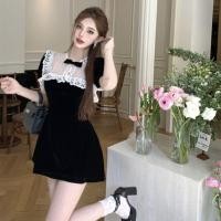ราคา Muse Fashion ย้อนยุคสไตล์เฮปเบิร์นลูกไม้เย็บกำมะหยี่พัฟแขนเดรสเอวสูงแขนสั้นชุดเจ้าหญิงกระโปรงสั้นฤดูร้อนสำหรับผู้หญิง (20731673396)