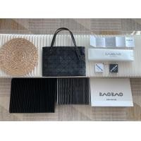 ราคา ของแท้ 100 กระเป๋าสะพายไหล่พกพา BAOBAO ISSEY MIYAKE Rock Series Rock ซิปญี่ปุ่นพร้อมตัวยึดด้านล่าง BB13AG401 (18343219819)