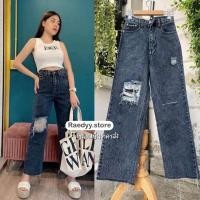 ราคา กางเกงยีนขากระบอก ทรงกระบอก แต่งขาดเข่า ทรงเป๊ะปัง งานป้าย on the way (12407285820)