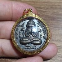 ราคา พระปิดตา พังพระกาฬ ปี 32 เลี่ยมทองคำ (20958281454)