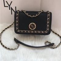 ราคา กระเป๋าสะพายข้าง LYN หน้าโซ่ รุ่น 8 นิ้ว มีอุปกรณ์ครบ รุ่นตามหาเเต่งโซ่สีทอง (20499421381)