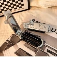 ราคา พร้อมส่ง หวีกระจก หวีกระจกพกพา 2 In 1 หวีเจ้าหญิง หวีกระจกแต่งหน้า หวีน่ารัก กระจก หวี หวีลายการ์ตูนน่ารักๆ CH666 (20577231956)