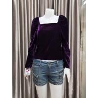 ราคา เสื้อกำมะหยี่ แขนยาว คอสี่เหลี่ยม ยกไหล่ อก 32 36 นิ้วความยาวเสื้อ 20 นิ้ว ผ้านิ่ม ใส่สบาย ใส่ได้ทุกโอกาสค่ะ (18287482919)