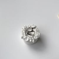 ราคา แฟชั่นยุโรปและอเมริกันสีทองเงินแหวนเนื้อโลหะเรขาคณิตแบบแปลกเครื่องประดับสตรีทสไตล์ฮ่องกงแบบเปิดแหวนเชื่อม (19270017260)