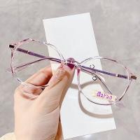 ราคา แว่นสายตายาว กรองแสงคอมและมือถือเลนส์มัติโค๊ต 50ถึง 400เลนส์มัลติโค๊ต MULTICOAT ทรงขอบหยัก กรอบพร้อมเลนส์ (18186656441)