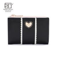 ราคา กระเป๋าสตางค์ผู้หญิง Perfect For You forever young กระเป๋าสตางค์ใบกลาง3 พับ กระเป๋าผู้หญิง 6116 001 (15877211339)