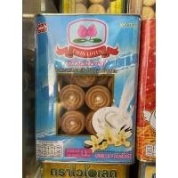 ราคา ขนมปังปี๊บเล็ก คุกกี้ครีมกลิ่นวนิลา ดอกบัวคู่ 1 2kg (8794144316)