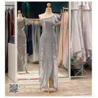 ราคา ชุดราตรีออกงาน ชุดราตรีสวยหรู PK013 ชุดราตรียาวไหล่เฉียง ชุดไปงานแต่งกลางคืน ใส่แล้วไม่อ้วน GRY เทา เงิน dressy day (9222105950)