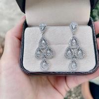 ราคา Titapa jewelry ต่างหูเพชรหยดน้ำ 21ตังล้อมเพชร เพชรหยดน้ำดิ้นได้ แบบตุ้งติ้ง ดีไซน์มาใหม่ งานสวยปราณีตละเอียดมาก เพชรสวยคัดทุกเม็ดน้ำ100 เพชรสวยเล่นไฟระยิบระยับเหลี่ยมเพชรH A ตัวเรือนมีน้ำหนักแข็งแรงแบ