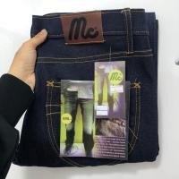 ราคา กางเกงยีนส์MCของผู้ชาย ทรงกระบอก ผ้าดิบ เป้ากระดุม สียีนส์เข้ม (18561638784)