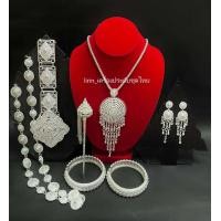 ราคา ชุดเซ็ท เครื่อง ประดับ ชุด ไทย สีเงิน (17986092234)