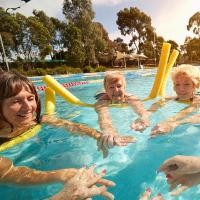 ราคา สระว่ายน้ำ Buoyancy Stick เด็กผู้ใหญ่ว่ายน้ำการเรียนรู้ทุ่นฤดูร้อนของเล่นปาร์ตี้น้ำ (13817090385)