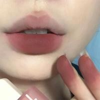 ราคา สินค้าใหม่ ลิปสติก ไอศครีม ลิปกลอส เนื้อแมตต์ กันน้ํา สีนู้ด เคลือบกํามะหยี่ ติดทนนาน กันน้ํา ลิปทินท์ เครื่องสําอาง (21054259809)