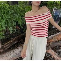 ราคา เสื้อปาดไหล่ผู้หญิงเสื้อถักลายทางสีขาวดำคอปกสำหรับฤดูร้อนเสื้อยืดแขนสั้นผ้าไอซ์ซิลค์เข้ารูปเซ็กซี่เปิดไหล่แบบบาง (19346539373)