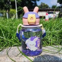 ราคา พร้อมส่ง กระติกน้ำ ขวดน้า ขวดน้ำเด็กลายน่ารักๆ แบบหลอดดูด มีสายสะพาย ขวดน้ำเด็ก 700 ml (5502798948)
