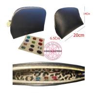 ราคา ของแท้ กระเป๋าเครื่องสำอางหนังสีดำ ESTEE LAUDER Black Pouch (14317725119)