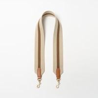 ราคา สายคล้องไหล่เหมาะสำหรับกระเป๋า Celine กระเป๋าทรงขนมจีบสำหรับเปลี่ยนสายสะพายไหล่กว้างผ้าใบอุปกรณ์เสริมสายกระเป๋าเป้สะพายข้างสะพายไหล่เดียว (12305328351)