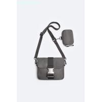 ราคา Zaraอาร์คันซอกระเป๋าสะพายไหล่ไนลอน2023กระเป๋าของผู้ชายคนใหม่ฤดูใบไม้ร่วงสีดำสองชิ้น Dompet Koin ล็อคพลิกกระเป๋าสะพายพาดลำตัวขนาดเล็ก (20441791589)