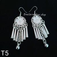 ราคา ตุ้มหูม้ง ต่างหูม้ง เครื่องประดับม้ง ต่างหูร้านหน้าสีเงิน ต่างหูแบบห่วงห้อย ต่างหูเงินสีขาว (17103105693)