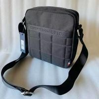 ราคา Tommy Hilfiger Crossbody Bag Shoulder Bag 2206169 (19763324451)