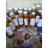 ราคา เถาวัลย์หลง น้ำมันว่านเสน่ห์ เถาหลง น้ำมันรากเหง้าเถาหลงตัวผู้และตัวเมียน้ำมันเถาหลง (8024834752)