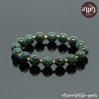 ราคา อาเป่า หินหยกพม่า แท้ 100 โทนเข้ม แต่งด้วยแร่เฮมาไทต์ Jade Hematite ขนาด 10 มิล คัดหิน เจ้าแห่งหินมีค่า กำไลหินสี กำไลหินนำโชค หยกเขียว (893896392)
