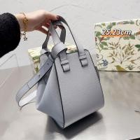 ราคา LOEWE Loewe Hammock Bag Small Loewe New Leather Deformation Bag Large Capacity Commuter Bag One Shoulder Messenger Bag Female (20329849097)