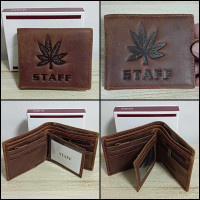 ราคา กระเป๋าสตางค์หนังแท้ กระเป๋าหนังวัวแท้ กระเป๋าหนังผู้ชายกระเป๋าตังค์หนังแท้ กระเป๋าหนังแท้ผู้ชาย หนังแท้100 รับประกัน10ปี (20803699487)