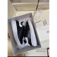 ราคา รองเท้า Alexander McQueen มีกล่องกับผมก่อนซ้อมมีครบไซด์พร้อมจัดส่ง (20666667243)