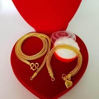 ราคา สร้อยคอทอง ไม่ลอกไม่ดำ หนัก3บาท ลายสี่เสา ยาว 24นิ้ว พร้อมสร้อยข้อมือ หนัก2บาท ลายสี่เสา ทองเคลือบแก้ว สร้อยคอทองปลอม (15757131614)