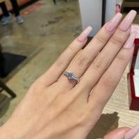 ราคา แหวนเพชรยอด 0 80กะรัต 6เตย บ่าข้าง 8ตังฝังสอดข้างละ 4เม็ด (17415429503)