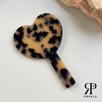 ราคา URPALS กระจกแต่งหน้า กระจกพกพาลายหินอ่อนหัวใจ กระจกหัวใจสีพาสเทล (20812487451)