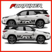 ราคา TOYOTA Fortuner สติ๊กเกอร์แต่งลายปีนเขา ฟอร์จูนเนอร์ ออฟโรด ชุดแต่งฟอร์จูนเนอร์ สติ๊กเกอร์ซิ่ง สติ๊กเกอร์ติดรถ sticker สอบถามเพิมทางแชท (20931084356)