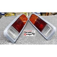 ราคา AWC ไฟท้าย ขั้วหลอดไฟ หลอดไฟ TOYOTA โตโยต้า Hilux ไฮลักซ์ RN20 RN25 ปี 1972 1978 L R ชิ้นละ (6577120352)