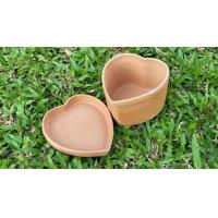 ราคา กระถางดินเผาเนื้อเรียบขนาด4นิ้วทรง6เหลี่ยม4เหลี่ยมรูปหัวใจ ขายพร้อมจานลอง ส่งKerry (12557782542)