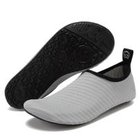 ราคา Coolloog รองเท้าเดินชายหาด รองเท้าว่ายน้ำ รองเท้าทะเล couples aqua shoes รองเท้ากันน้ำ รองเท้าดำน้ำ รองเท้าเดินทะล รองเท้าลุยน้ำ size 36 45 (18721456722)